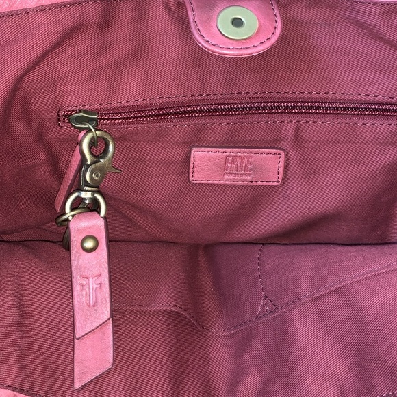 FRYE “VIVIAN” BURGUNDY LEATHER FRINGE BOHO PURSE - Picture 8 of 11